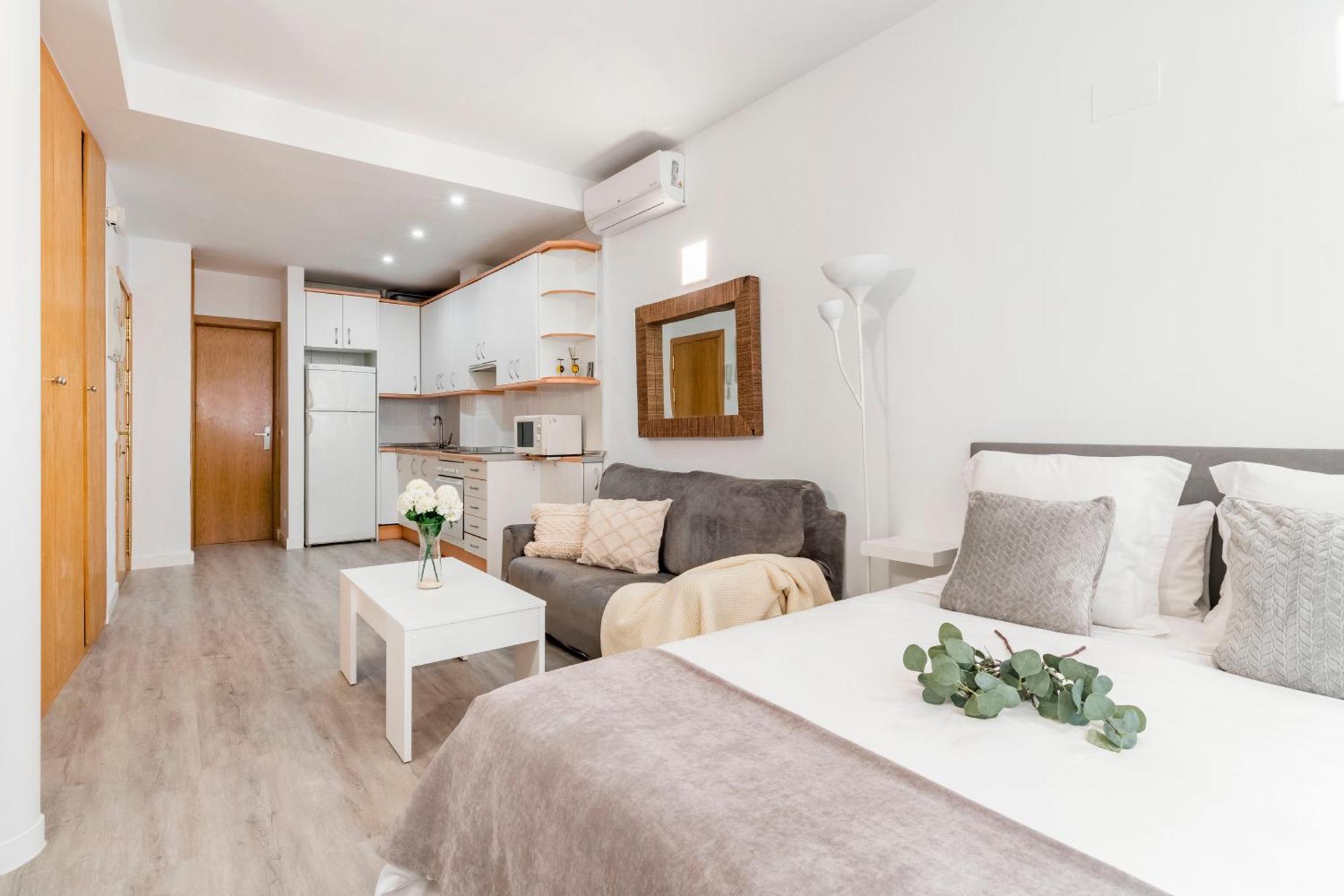 Charming Studio Avenida America Madrid Luaran gambar