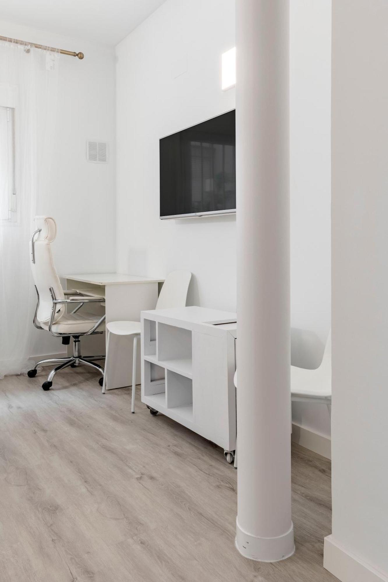Charming Studio Avenida America Madrid Luaran gambar